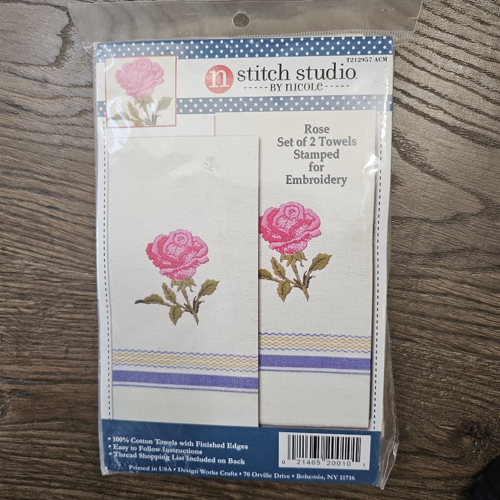 Vintage Stitch Studio Rose Stamped For Embroidery Towels
